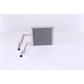 Comprar Radiador de calefacción de NISSENS 73675 a bajo precio de 77,25 €