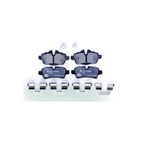 Bremsbeläge von HELLA 8DB 355 013-661