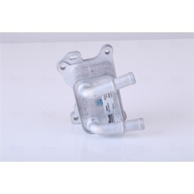 Acquista Radiatore olio motore da NISSENS 90881 a buon mercato per soli 66,12 €