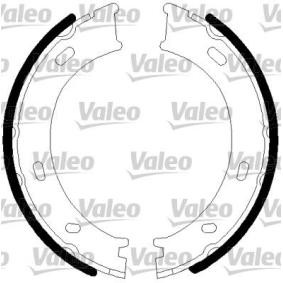 Köp Handbromsbackar av VALEO 128901 till det låga priset 871,57 kr