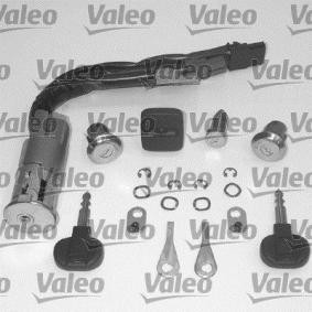 Køb Låsecylindersæt af VALEO 252181 til den lave pris 4241,82 DKK