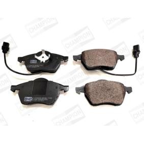 Achetez des Plaquettes de frein CHAMPION 573037CH à prix pour 37,32 €