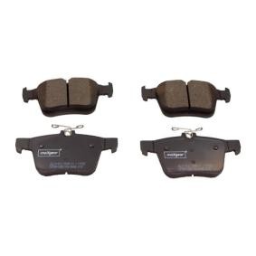 Köp Bromsbelägg av MAXGEAR 19-3012 till det låga priset 489,84 kr