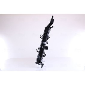 Acquista Radiatore motore da NISSENS 696557 a buon mercato per soli 95,83 €