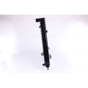 Acquista Radiatore motore da NISSENS 698700 a buon mercato per soli 152,09 €