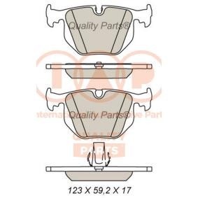 Kjøp Hovedbremsesylinder av IAP QUALITY PARTS 702-18010 til den lave prisen 4343,14 NOK