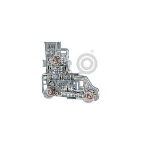 Osta Lampun pidike, takavalo ULO:llä 1189001 edullisesti hintaan 34,89 €