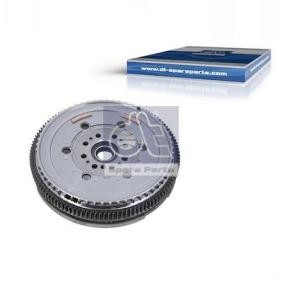 Osta Kaksoismassavauhtipyörä DT Spare Parts:llä 13.47108 edullisesti hintaan 744,63 €