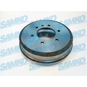 Comprar Tambor de freno de SAMKO S70136 a bajo precio de 39,65 €