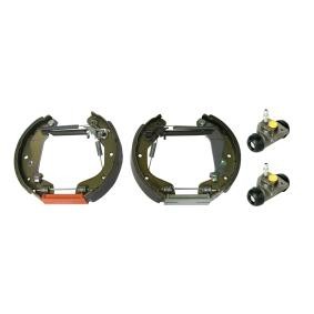 Comprar Kit frenos, disco de tambor de BREMBO K 15 003 a bajo precio de 124,19 €