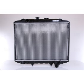 Acquista Radiatore motore da NISSENS 67034 a buon mercato per soli 151,50 €