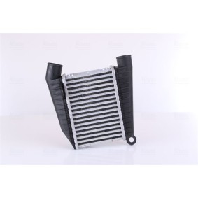 Acquista Intercooler da NISSENS 96864 a buon mercato per soli 183,85 €
