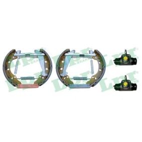 Comprar Kit frenos, disco de tambor de LPR OEK304 a bajo precio de 86,08 €