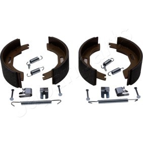 Compre Zapatas de freno de JAPANPARTS online para Clase C T-modell (S203) a precios moderados
