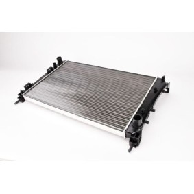 Achetez des Radiateur du moteur THERMOTEC D7F032TT à prix pour 111,60 €