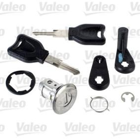 Køb Låsecylinder af VALEO 256962 til den lave pris 732,81 DKK