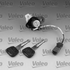 Køb Låsecylinder af VALEO 252894 til den lave pris 1379,98 DKK