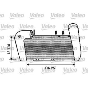 Acquista Intercooler da VALEO 817761 a buon mercato per soli 502,29 €