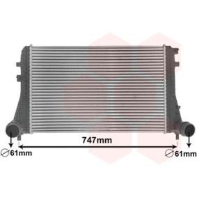 Kjøp Intercooler av VAN WEZEL 58004306 til den lave prisen 2338,57 NOK