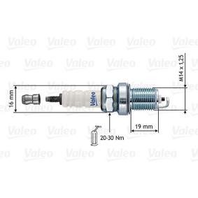 Köp Tändstift av VALEO 246872 till det låga priset 133,79 kr