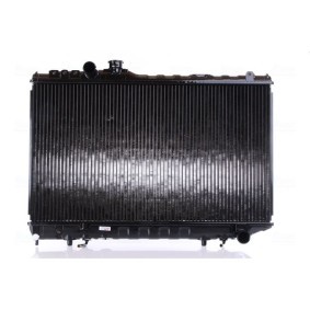 Acquista Radiatore motore da NISSENS 64750 a buon mercato per soli 235,83 €