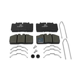 Kjøp Bremseklosser av DT Spare Parts 3.96402 til den lave prisen 1188,49 NOK