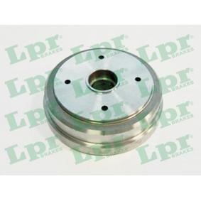 Comprar Tambor de freno de LPR 7D0567 a bajo precio de 37,60 €