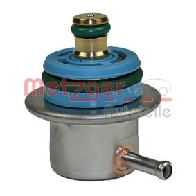 Acquista Regolatore pressione carburante da METZGER 0906161 a buon mercato per soli 59,36 €