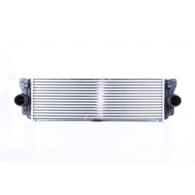 Kjøp Intercooler av NISSENS 96526 til den lave prisen 2199,39 NOK