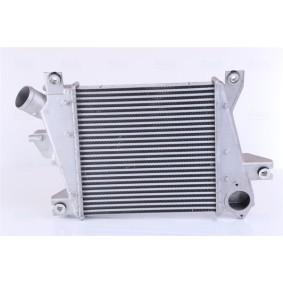 Kjøp Intercooler av NISSENS 96527 til den lave prisen 3649,52 NOK