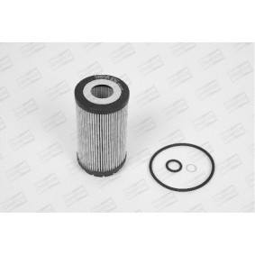 Compre Filtro de óleo da CHAMPION XE561/606 a um preço baixo por 9,65 €