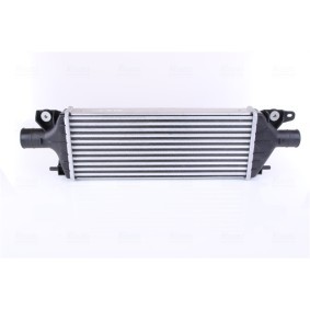 Comprar Intercooler de NISSENS 96484 a bajo precio de 195,46 €