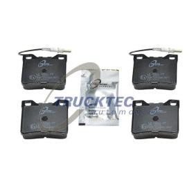 Compre Pastilhas de travão da TRUCKTEC AUTOMOTIVE 02.35.145 a um preço baixo por 31,41 €