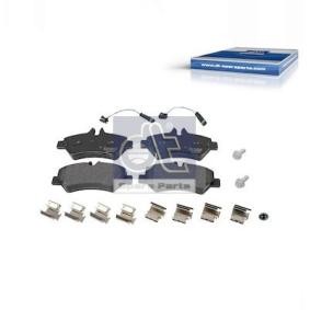 Kjøp Bremseklosser av DT Spare Parts 4.91900 til den lave prisen 634,97 NOK