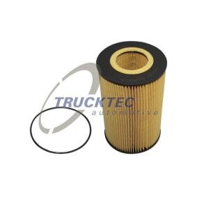 Köp Oljefilter av TRUCKTEC AUTOMOTIVE 03.18.025 till det låga priset 161,28 kr