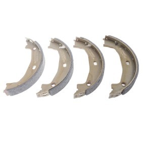 Comprar Juego de zapatas de frenos de MASTER-SPORT 03013703792-SET-MS a bajo precio de 17,95 €