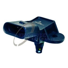 Acquista Sensore pressione alimentazione da TRUCKTEC AUTOMOTIVE 07.17.055 a buon mercato per soli 21,79 €