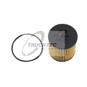 Köp Oljefilter av TRUCKTEC AUTOMOTIVE 07.18.049 till det låga priset 108,25 kr