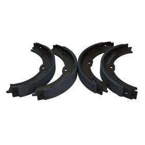 Köp Handbromsbackar av MAXGEAR 19-0333 till det låga priset 444,95 kr