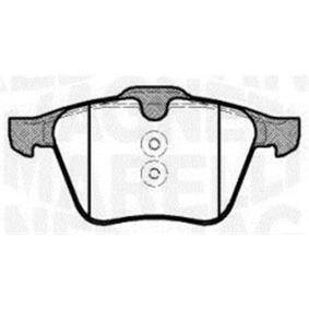 Acquista Kit pastiglie freni da MAGNETI MARELLI 363916060797 a buon mercato per soli 49,27 €