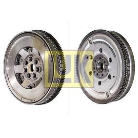 Osta Kaksoismassavauhtipyörä LuK:llä 415 0452 10 edullisesti hintaan 361,59 €
