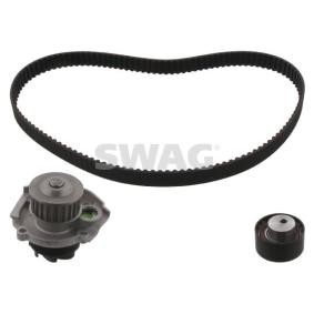 Achetez des Kit de distribution + pompe à eau SWAG 70 93 2745 à prix pour 117,28 €