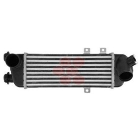 Kjøp Intercooler av VAN WEZEL 82014227 til den lave prisen 2188,38 NOK