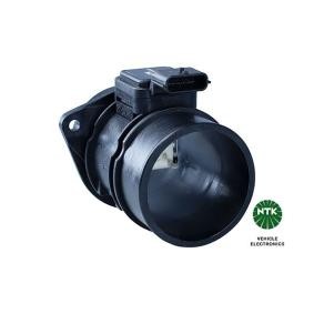 Comprar Medidor de masa de aire de NGK 93243 a bajo precio de 181,31 €