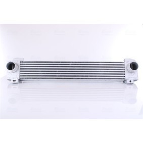 Köp Intercooler av NISSENS 96091 till det låga priset 2164,75 kr