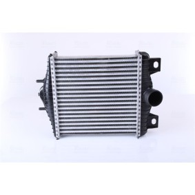 Kjøp Intercooler av NISSENS 961427 til den lave prisen 2286,36 NOK