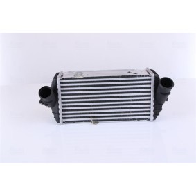 Köp Intercooler av NISSENS 96144 till det låga priset 2384,22 kr