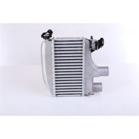 Köp Intercooler av NISSENS 96164 till det låga priset 3304,40 kr