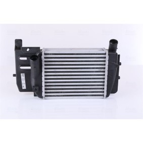 Köp Intercooler av NISSENS 96262 till det låga priset 1882,70 kr
