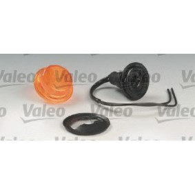 Köp Blinker av VALEO 083657 till det låga priset 811,72 kr